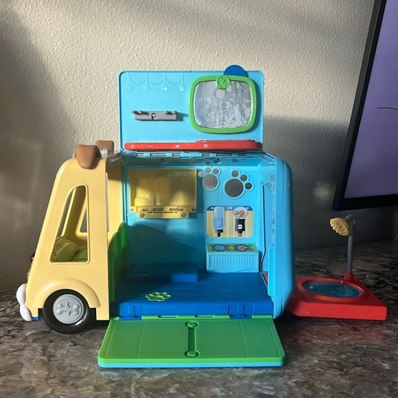 Toys Puppy Dog Pals Care Bus Officially Licensed Kids Toys For Ages 3